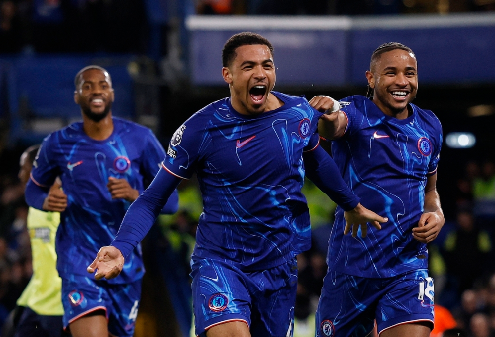 切尔西发布备战花絮;赛后状态回暖;欧篮联任务艰巨;更衣室氛围转暖的简单介绍 切尔西发布备战花絮;赛后状态回暖;欧篮联任务艰巨;更衣室氛围转暖的简单介绍