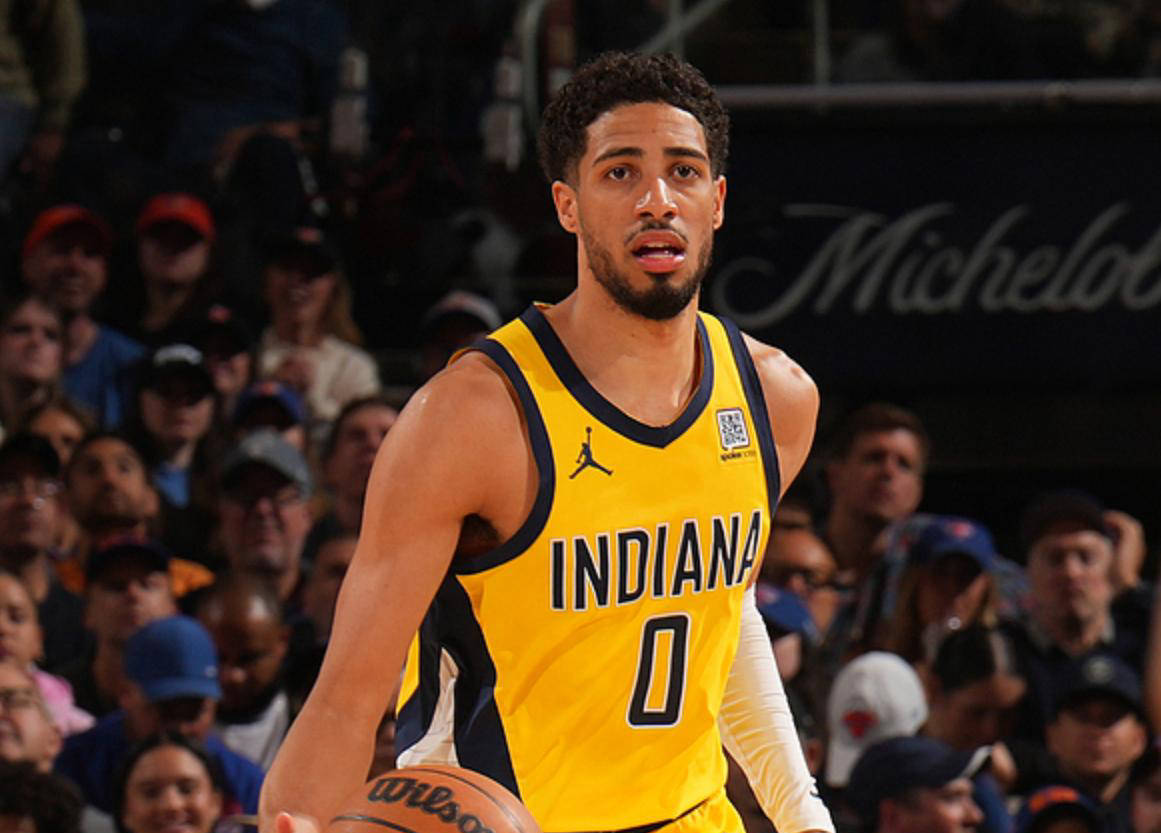 关于西亚卡姆在老鹰比赛中败北,问鼎冠军引发热议!的信息 关于西亚卡姆在老鹰比赛中败北,问鼎冠军引发热议!的信息