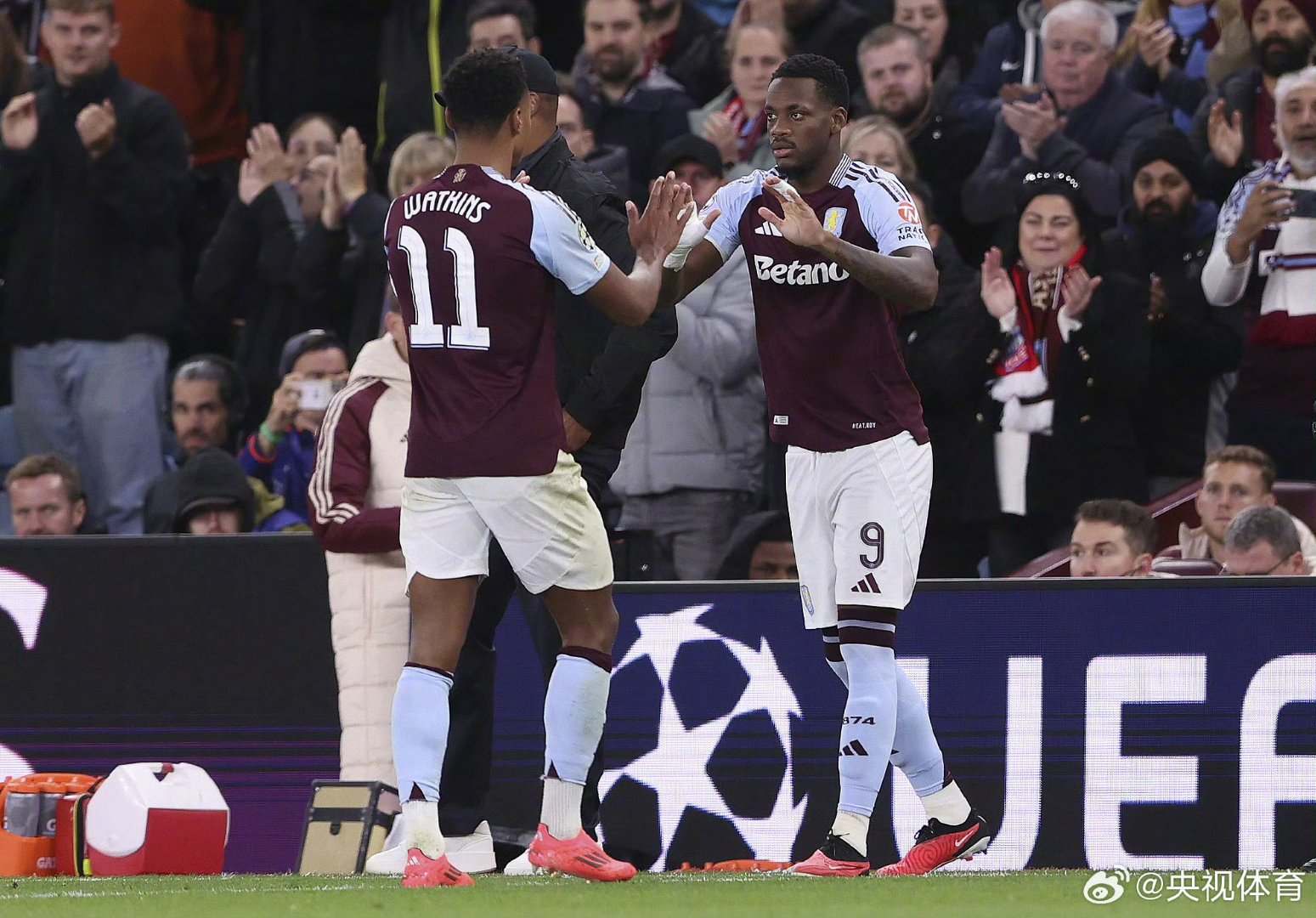 包含阿斯顿维拉发布备战花絮，赛后状态回暖，欧联任务艰巨，年轻球员得到机会的词条虎扑体育社区