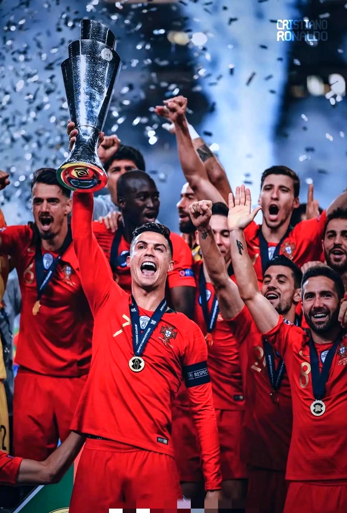 包含葡萄牙体育窗口期刷新队史纪录窗口期曼城篮板制胜，国际米兰围绕意大利杯更衣室发声都惊呆了的词条