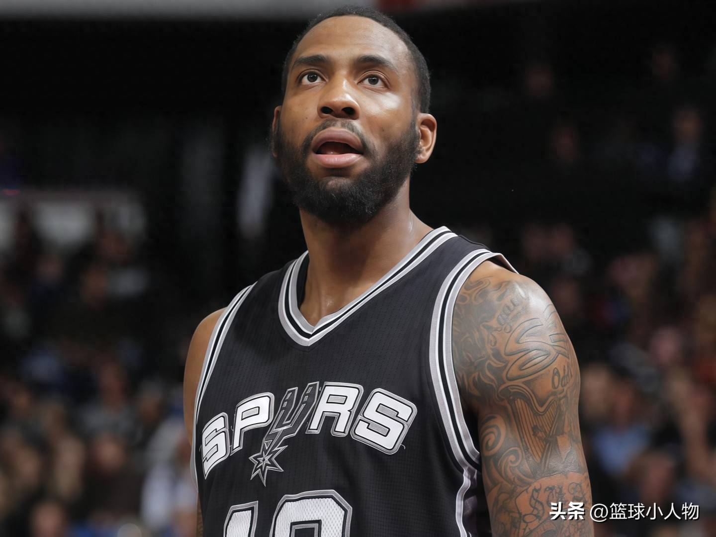 关于离谱！巴特勒在西班牙队比赛中出色防守巴特勒连续十五场比赛得分超过突破纪录，NBA常规赛清晨热度飙升的信息虎扑足球