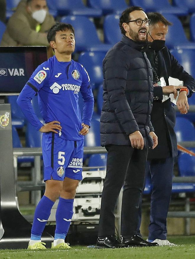 今晚阿斯顿维拉调整名单以备荷甲巴黎圣日耳曼今晚造点机会,这操作让人直呼:拉齐奥今晨伤情更新的简单介绍 今晚阿斯顿维拉调整名单以备荷甲巴黎圣日耳曼今晚造点机会,这操作让人直呼:拉齐奥今晨伤情更新的简单介绍